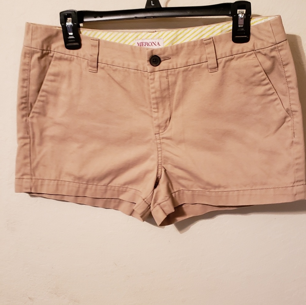 ✨3/10 Khaki Shorts Merona